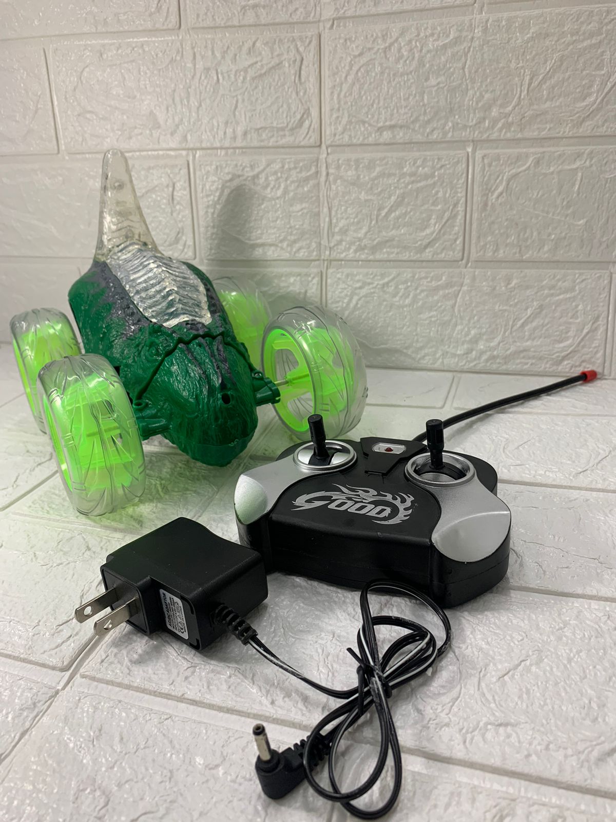 Miniatura 3 de Carro loco en forma Dinosaurio